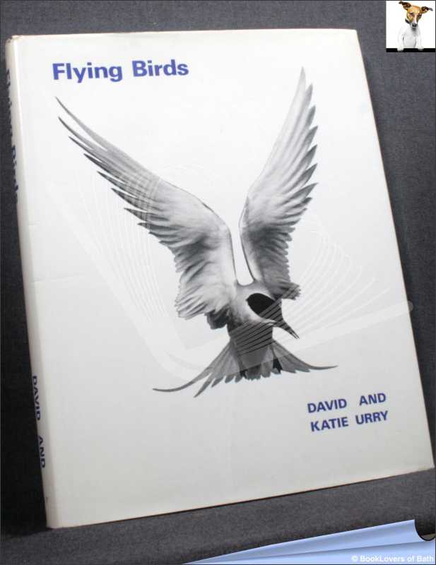 Flying Birds-Urry; 1970; Hardback in dust wrapper (Ornithology) - Picture 1 of 1